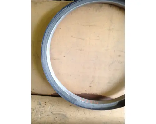 VOLVO VNL64 Fan Blade