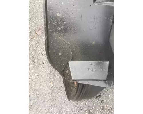 VOLVO VNL64 Fender