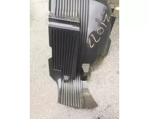 VOLVO VNL64 Fender