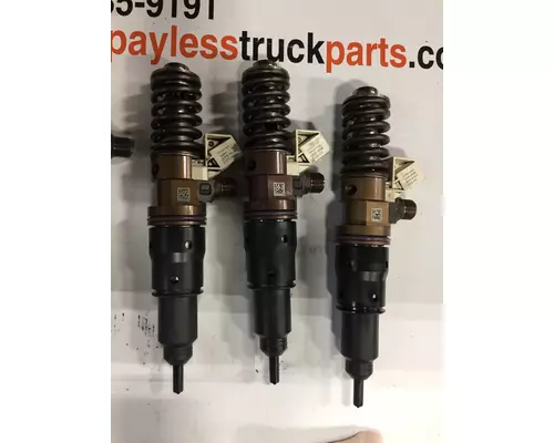 VOLVO VNL64 Fuel Injector