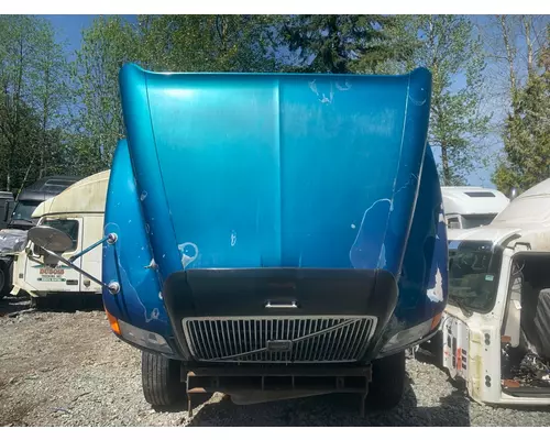 VOLVO VNL64 Hood