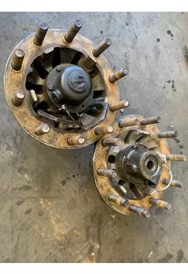 VOLVO VNL64 Hub