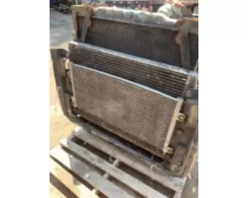 VOLVO VNL64 Radiator