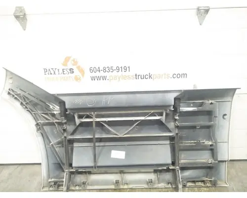 VOLVO VNL64 Side Fairing