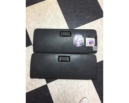VOLVO VNL64 Sun Visor (External)