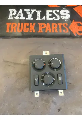 VOLVO VNL64 Temperature Control