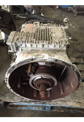 VOLVO VNL64 Transmission Assembly