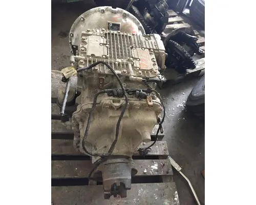 VOLVO VNL64 Transmission Assembly
