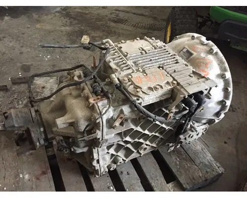 VOLVO VNL64 Transmission Assembly