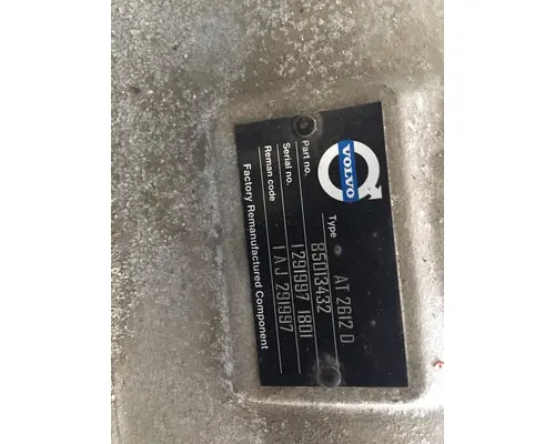 VOLVO VNL64 Transmission Assembly