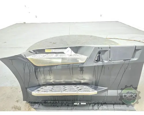 VOLVO VNL660 1644 bulb socket