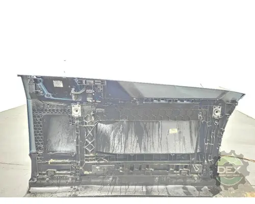 VOLVO VNL660 1644 bulb socket