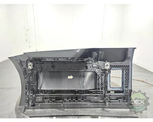 VOLVO VNL660 1644 bulb socket