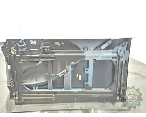 VOLVO VNL660 1644 bulb socket