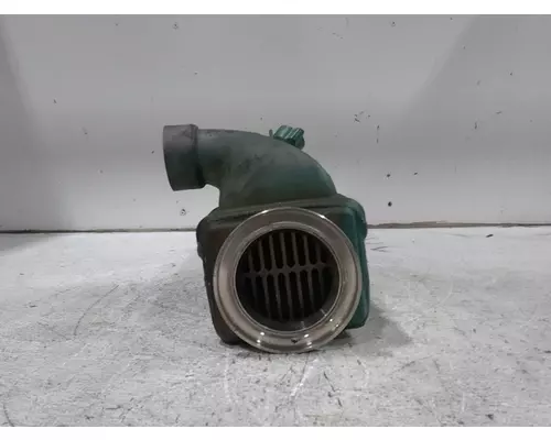 VOLVO VNL660 2932 cooler