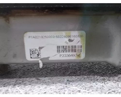 VOLVO VNL660 2932 cooler