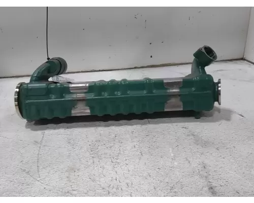 VOLVO VNL660 2932 cooler