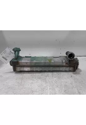 VOLVO VNL660 2932 cooler