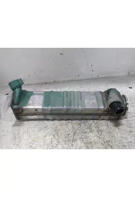 VOLVO VNL660 2932 cooler