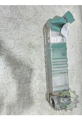 VOLVO VNL660 2932 cooler