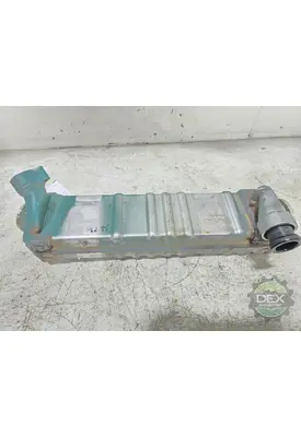 VOLVO VNL660 2932 cooler