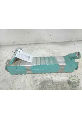 VOLVO VNL660 2932 cooler