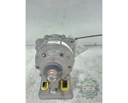 VOLVO VNL660 6422 steering gear, servo complete