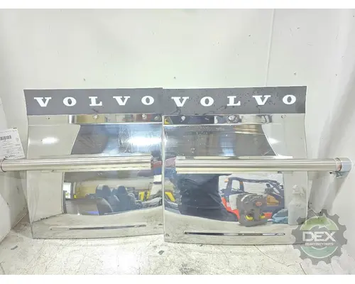 VOLVO VNL660 9224 mudguard with mounting (Trucks)
