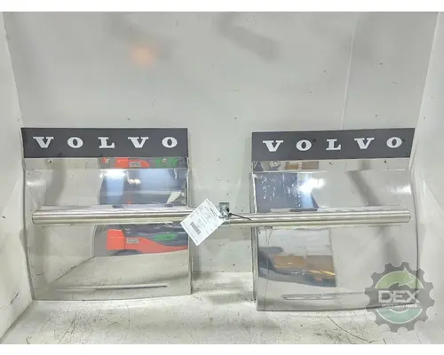 VOLVO VNL660 9224 mudguard with mounting (Trucks)