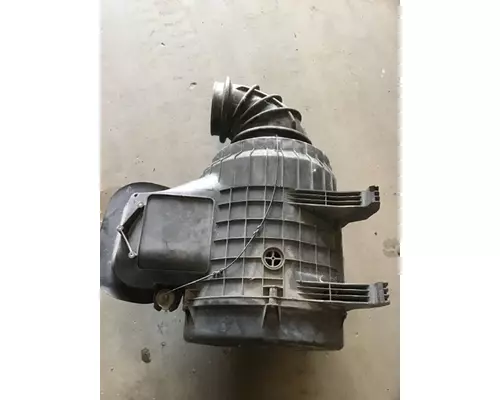 VOLVO VNL660 Air CleanerParts 