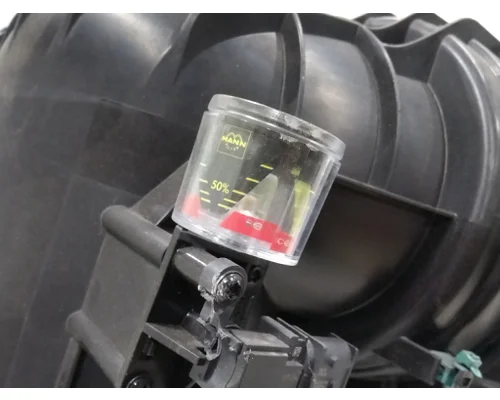 VOLVO VNL660 Air Cleaner