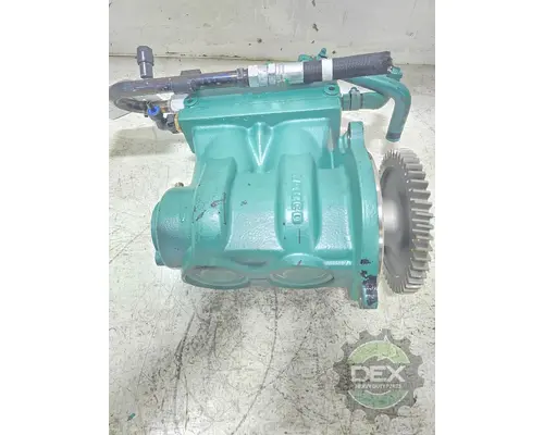 VOLVO VNL660 Air Compressor