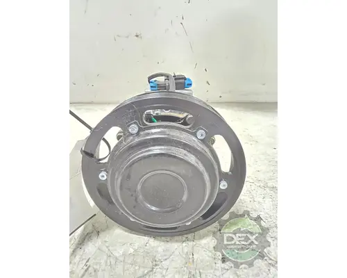 VOLVO VNL660 Air Compressor