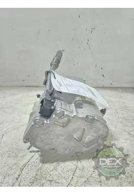 VOLVO VNL660 Air Conditioner Compressor