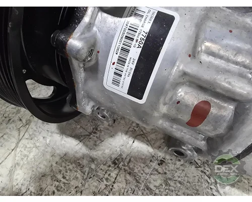 VOLVO VNL660 Air Conditioner Compressor