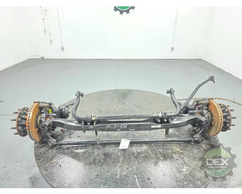 VOLVO VNL660 Axle Assembly, Front (Steer)