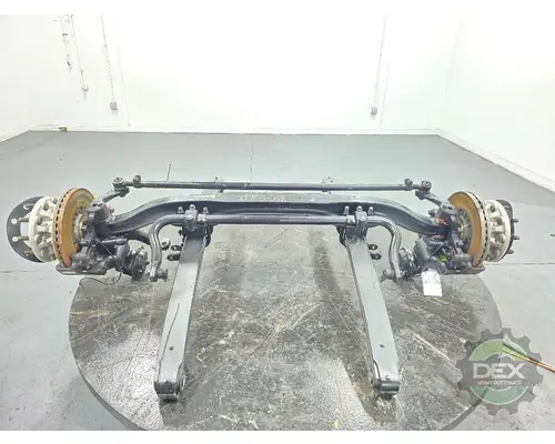 VOLVO VNL660 Axle Assembly, Front (Steer)