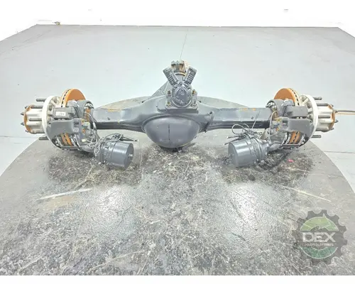VOLVO VNL660 Axle Assembly, Rear (Single or Rear)