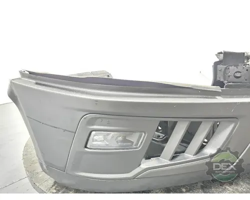 VOLVO VNL660 Bumper Assembly, Front