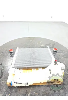 VOLVO VNL660 Charge Air Cooler (ATAAC)