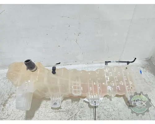 VOLVO VNL660 Charge Air Cooler (ATAAC)