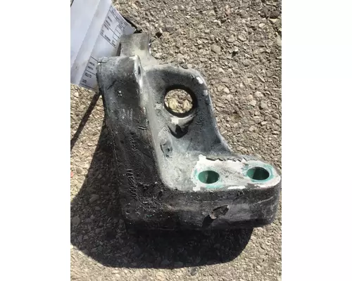 VOLVO VNL660 Engine Mounts