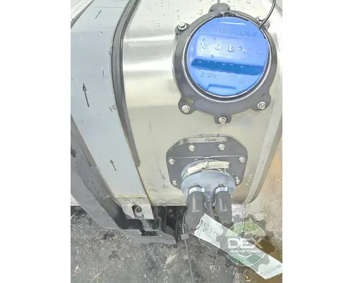 VOLVO VNL660 Fuel Tank