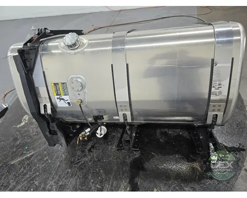 VOLVO VNL660 Fuel Tank