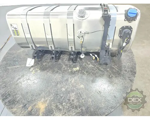 VOLVO VNL660 Fuel Tank