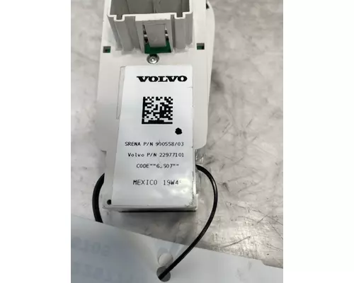 VOLVO VNL660 Instrument Cluster