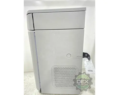 VOLVO VNL660 Interior Parts, Misc.