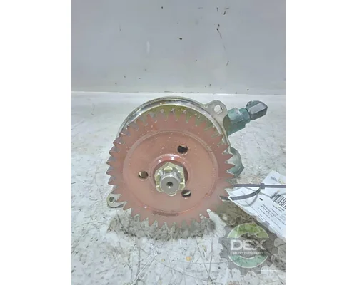 VOLVO VNL660 Power Steering Pump