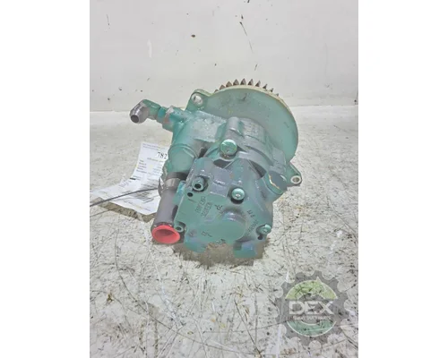 VOLVO VNL660 Power Steering Pump