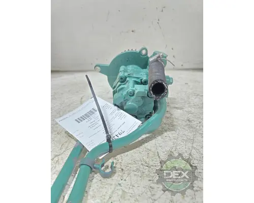 VOLVO VNL660 Power Steering Pump